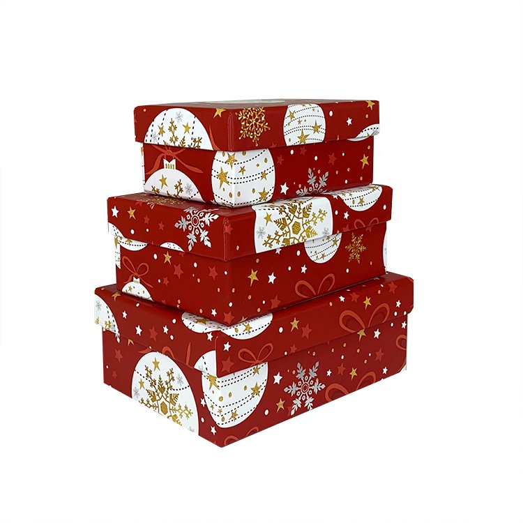 Поступление новогодних коробок